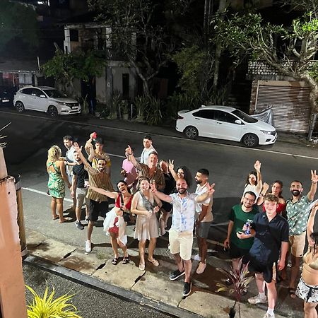 Hummus Hostel Hikkaduwa Bagian luar foto