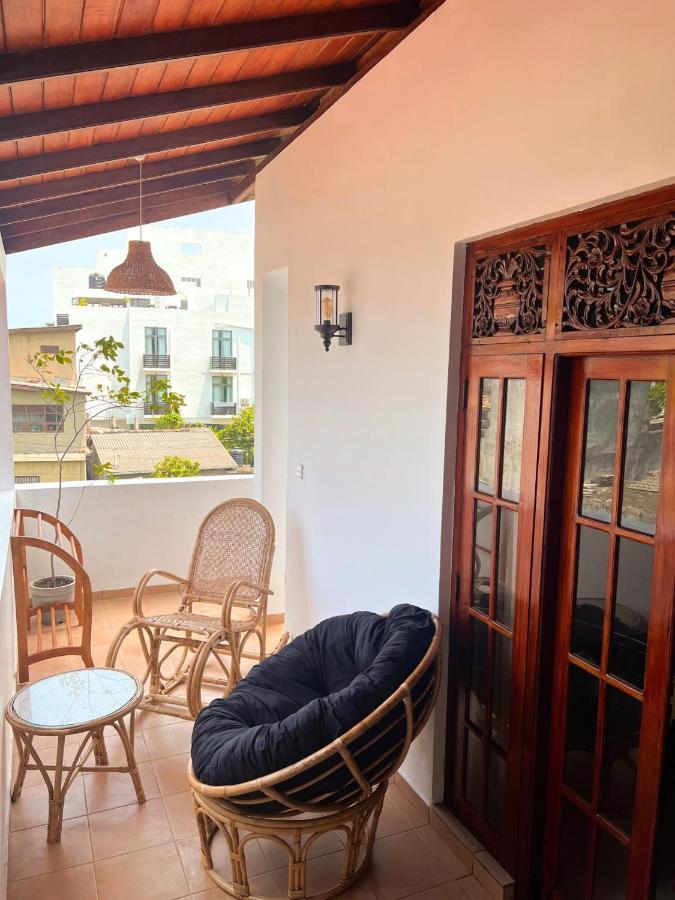 Hummus Hostel Hikkaduwa Bagian luar foto