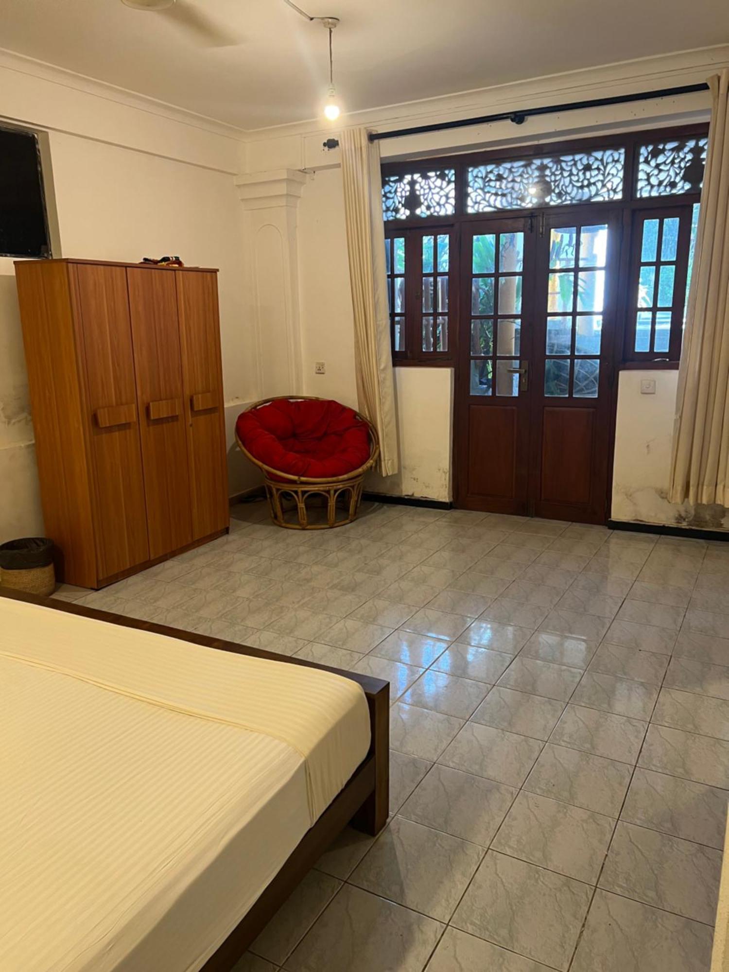 Hummus Hostel Hikkaduwa Bagian luar foto